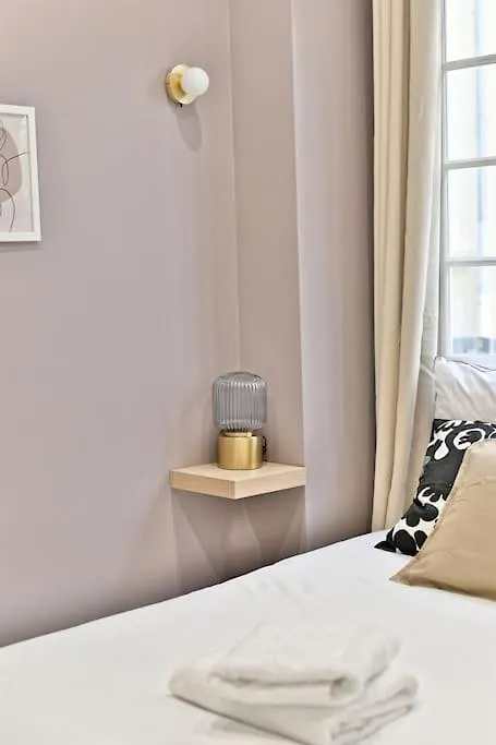 Apartman Place De La Nation